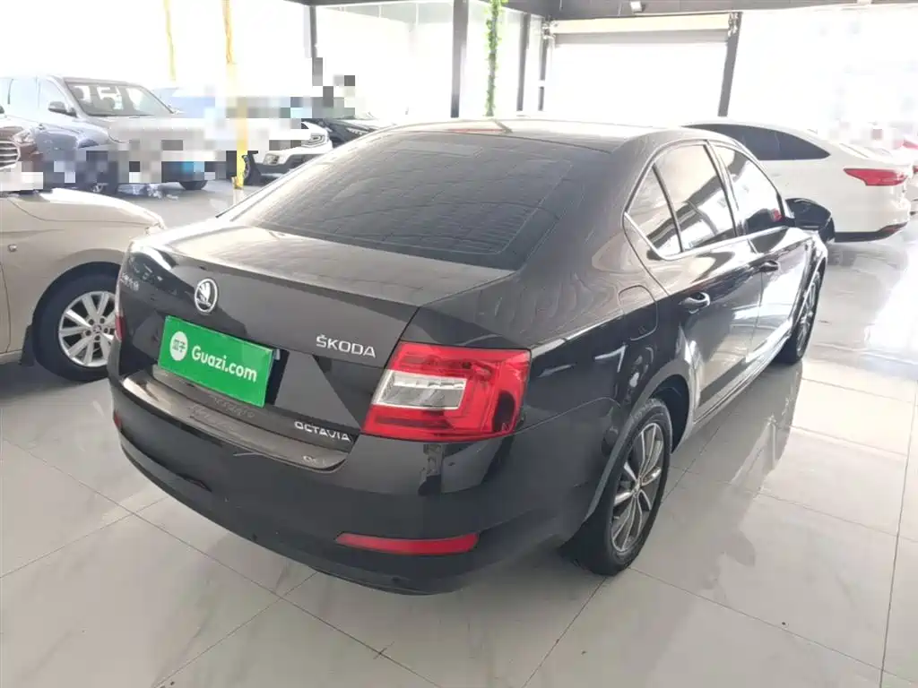 Skoda Octavia 2016 — фото 7