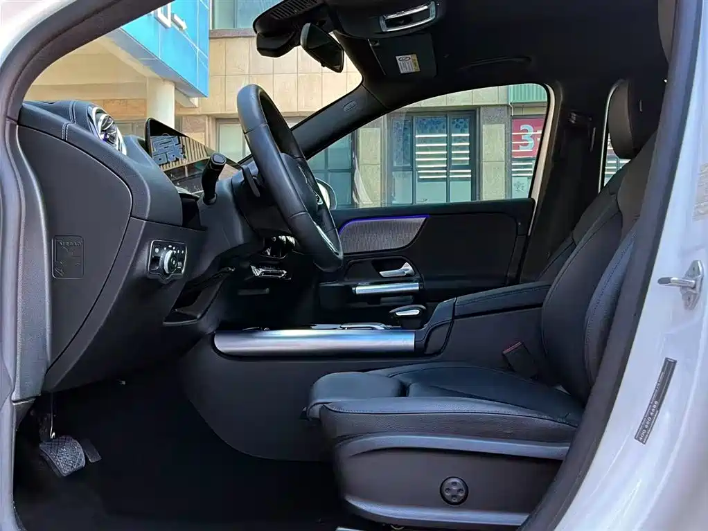 Mercedes-Benz GLA 2022 — фото 9