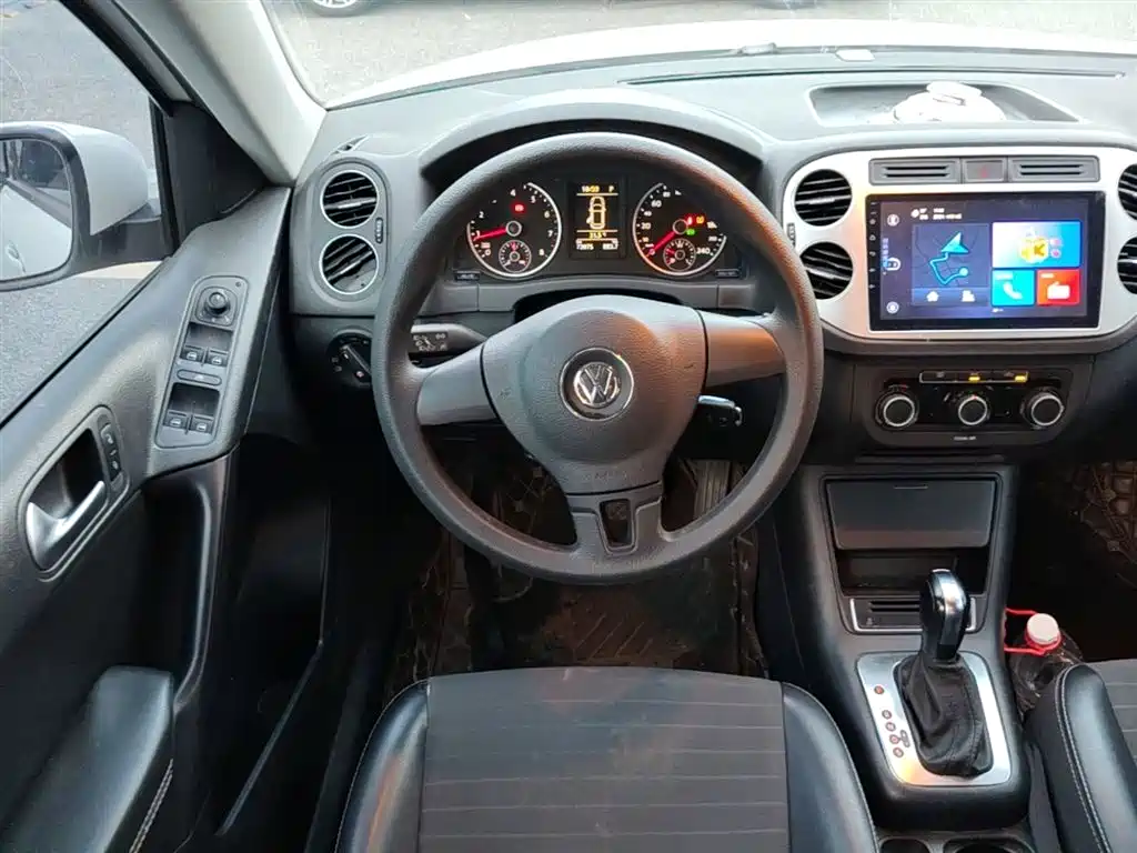 Volkswagen Tiguan 2019 — фото 11