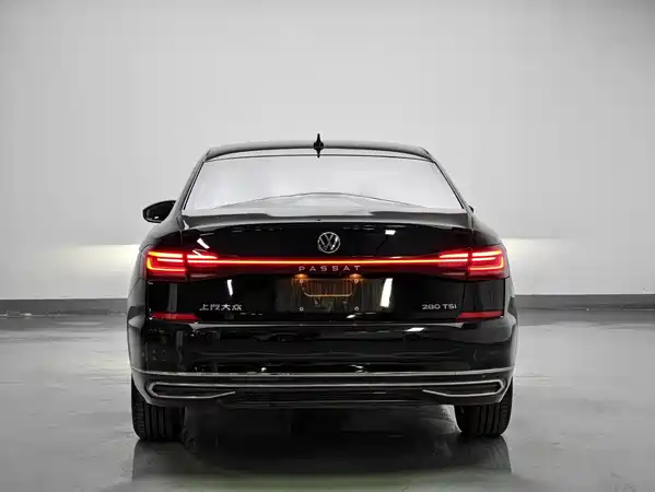 Volkswagen Passat 2022