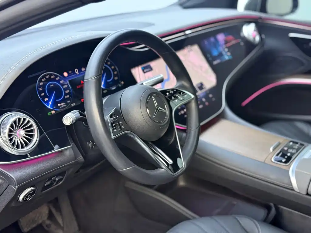 Mercedes-Benz EQS 2024 — фото 10