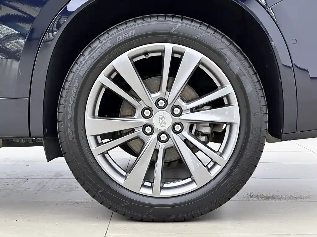 Cadillac XT6 2019 — фото 17