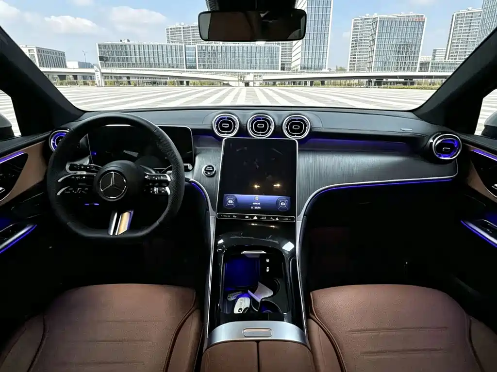 Mercedes-Benz GLC 2023 — фото 6