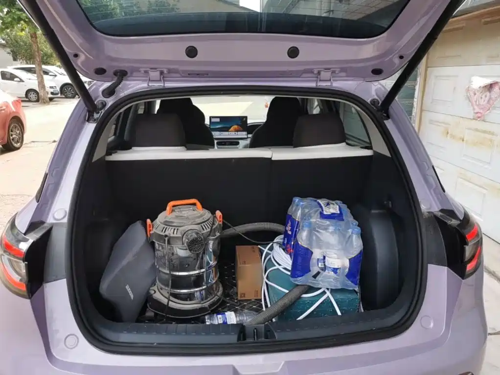 Geely Galaxy Starwish 2025 — фото 19