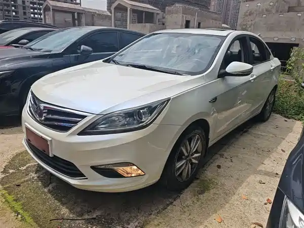 Changan Eado 2016
