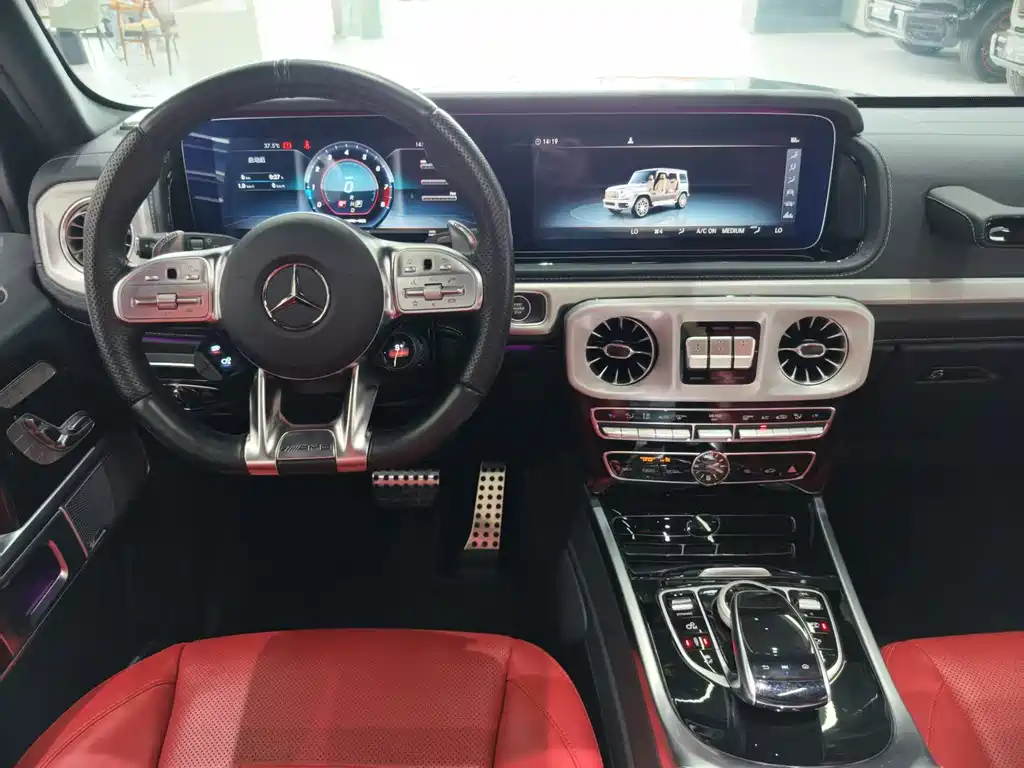 Mercedes-Benz G-Class AMG 2023 — фото 17