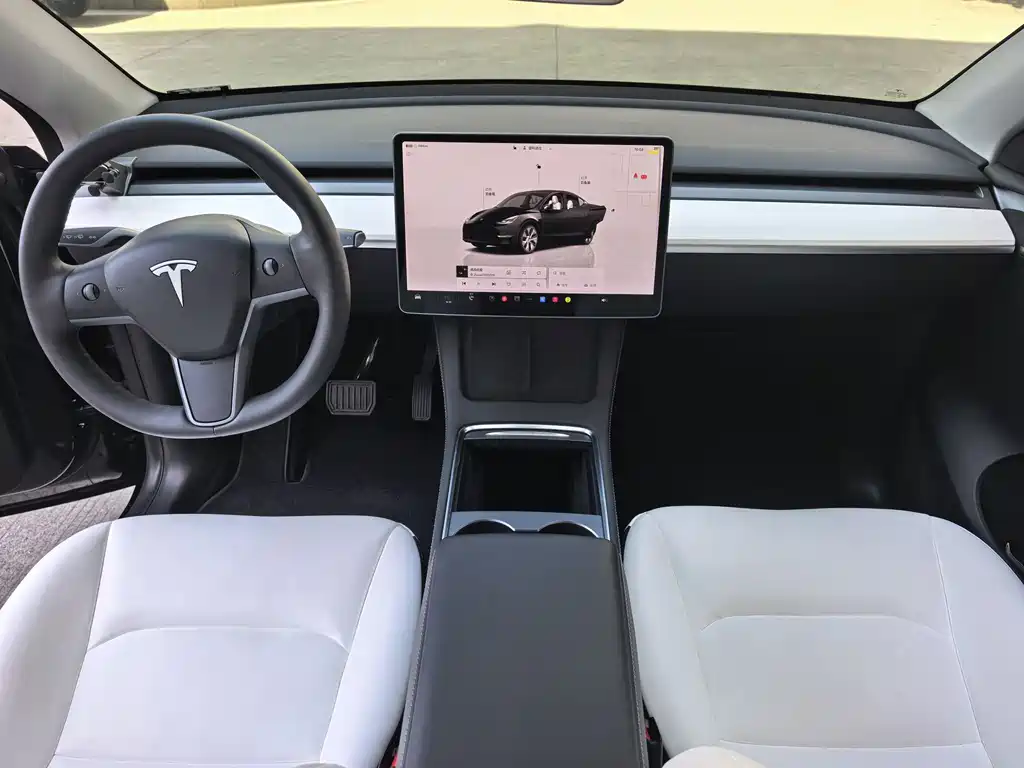 Tesla Model Y 2022 — фото 7