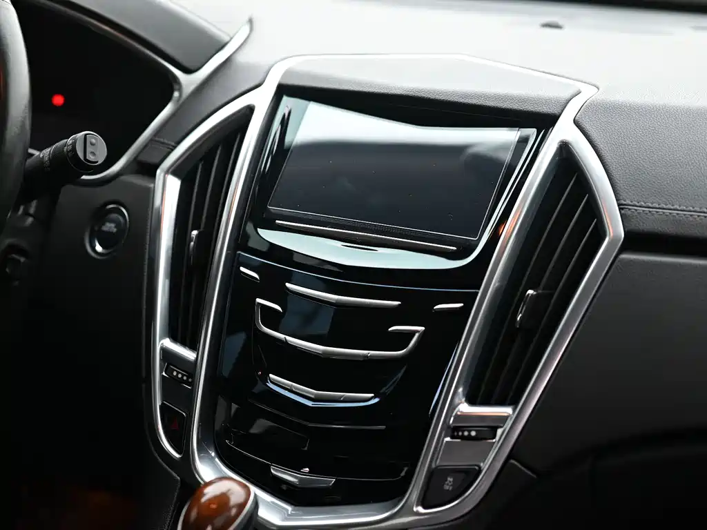 Cadillac SRX 2013 — фото 8
