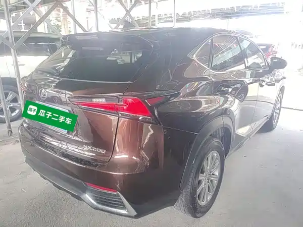 Lexus NX 2017