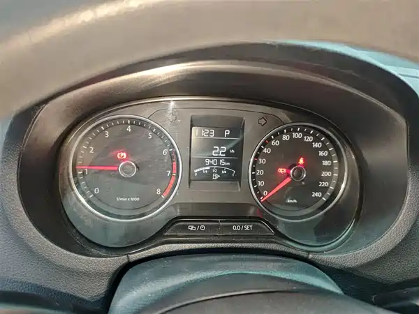 Volkswagen Polo 2014