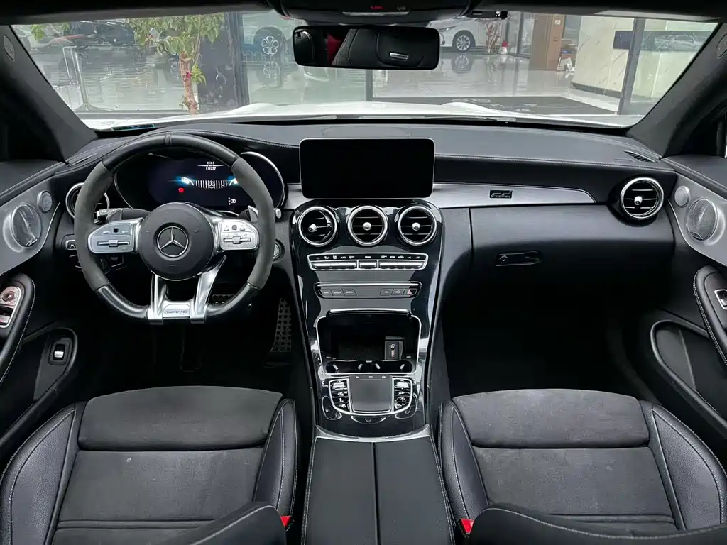 Mercedes-Benz C-Class AMG 2020 — фото 5