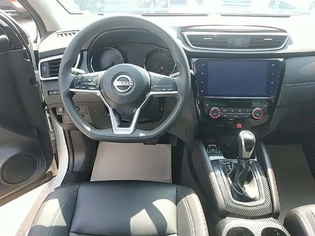 Nissan Qashqai 2023 — фото 11
