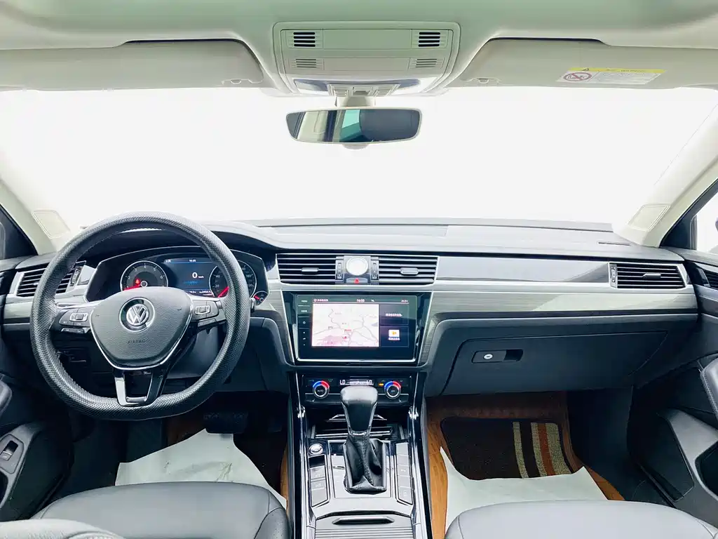 Volkswagen Phideon 2019