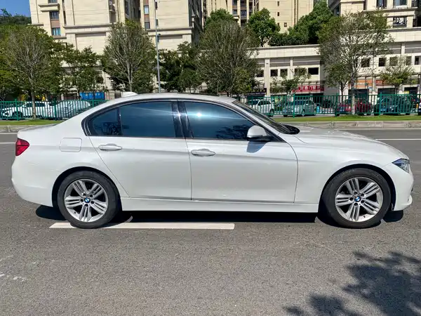 BMW 3 Series 2018