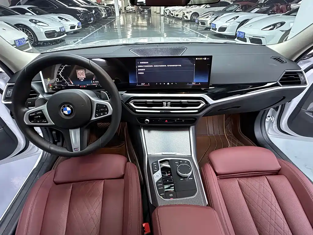 BMW 3 Series 2023 — фото 12