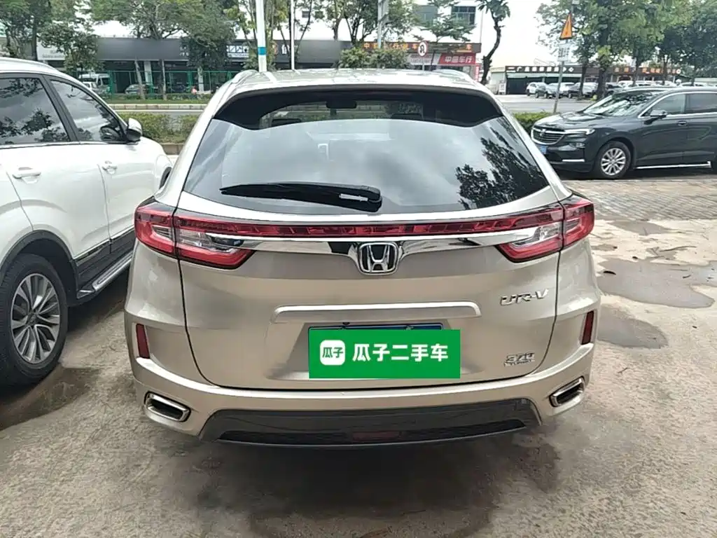 Honda UR-V 2018 — фото 6