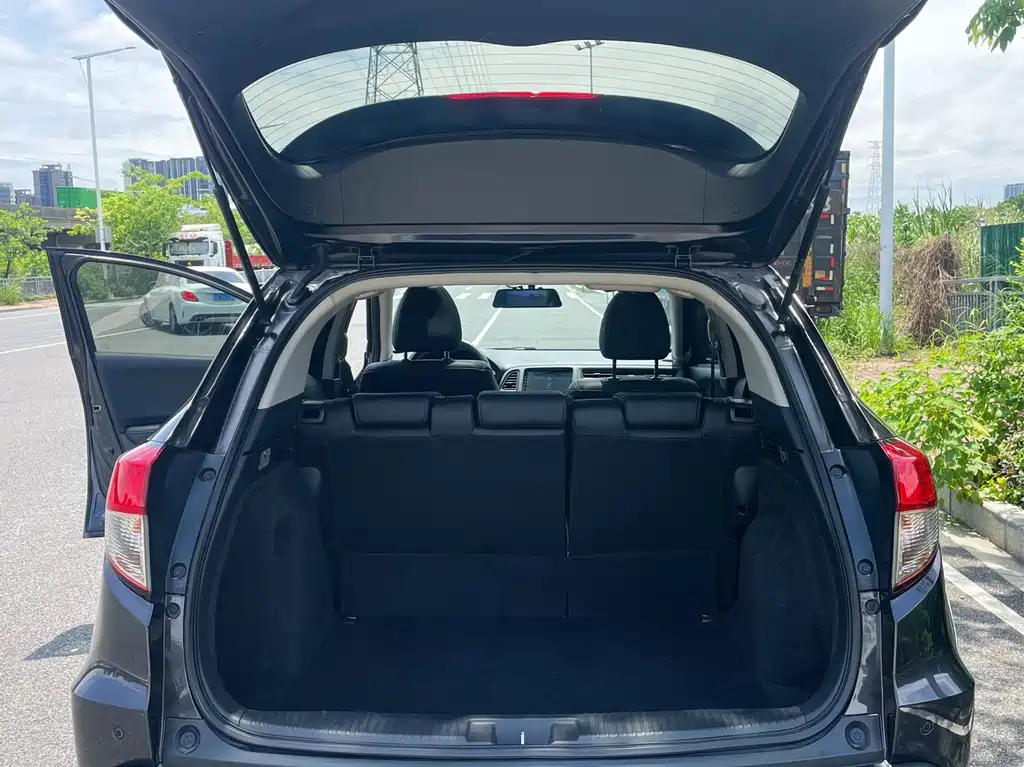 Honda Vezel 2020 — фото 23