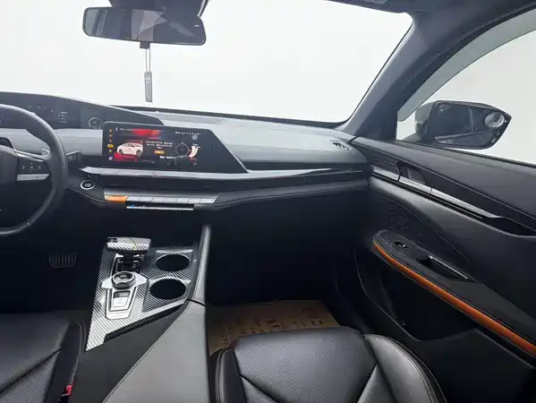 Changan UNI-V 2022