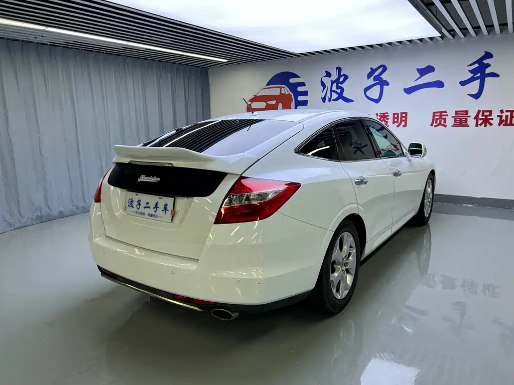 Honda Crosstour 2013 — фото 18