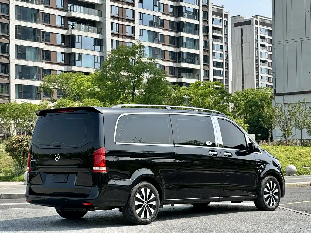 Mercedes-Benz Vito 2022 — фото 6