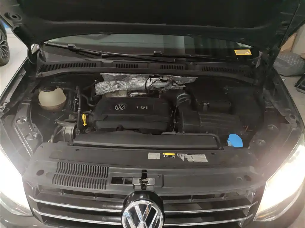 Volkswagen Sharan 2017 — фото 20