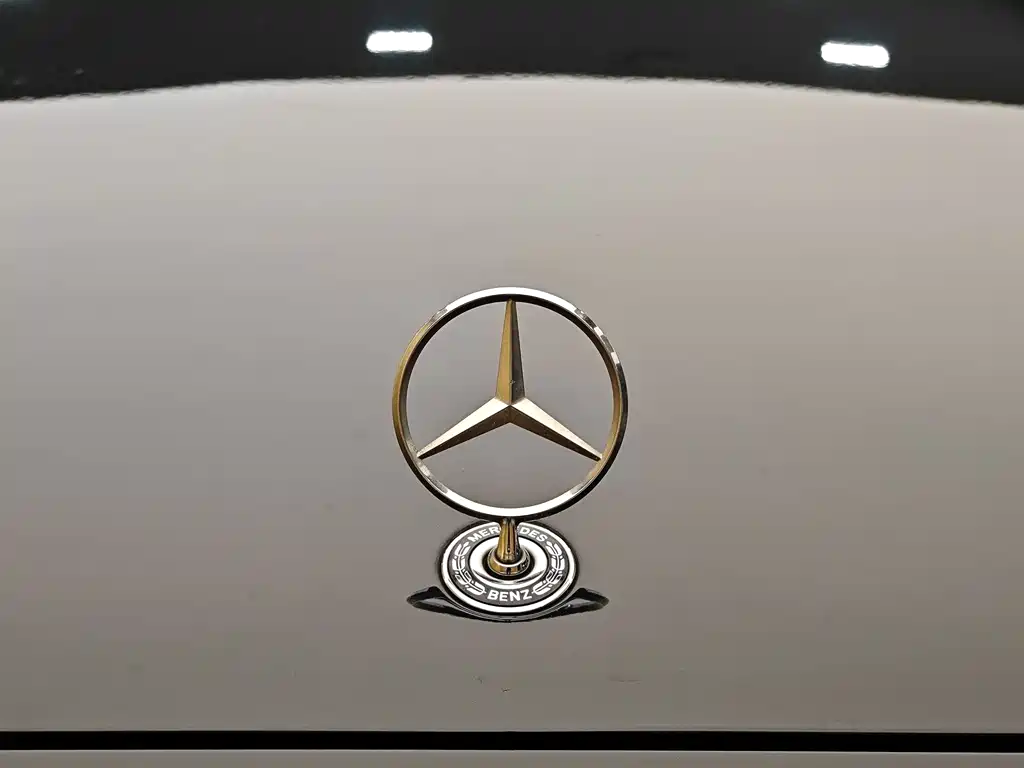 Mercedes-Benz E-Class 2021 — фото 3