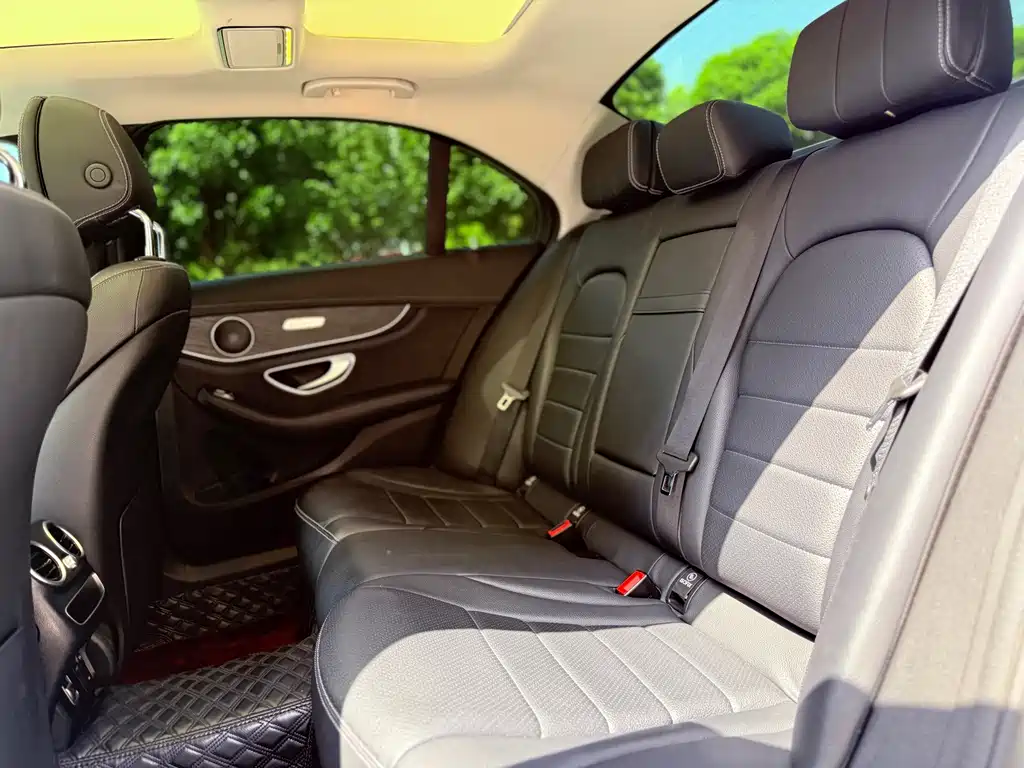 Mercedes-Benz C-Class 2020 — фото 11