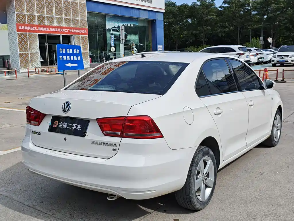 Volkswagen Santana 2014