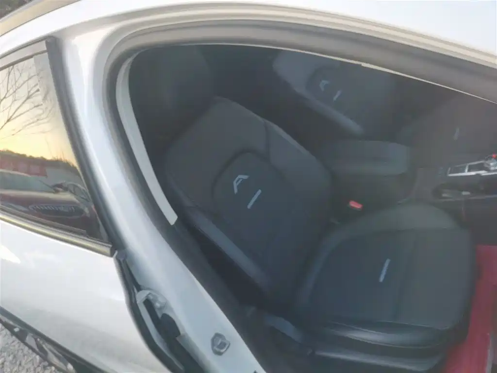 Ford Focus Active 2020 — фото 17