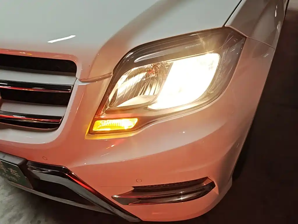 Mercedes-Benz GLK-Class 2015 — фото 24