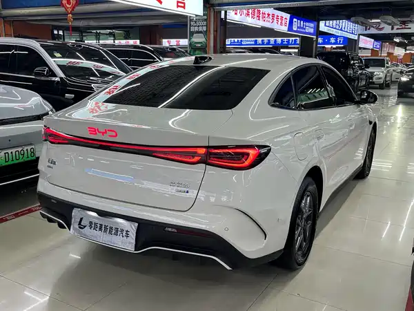 BYD Seal 06 2025