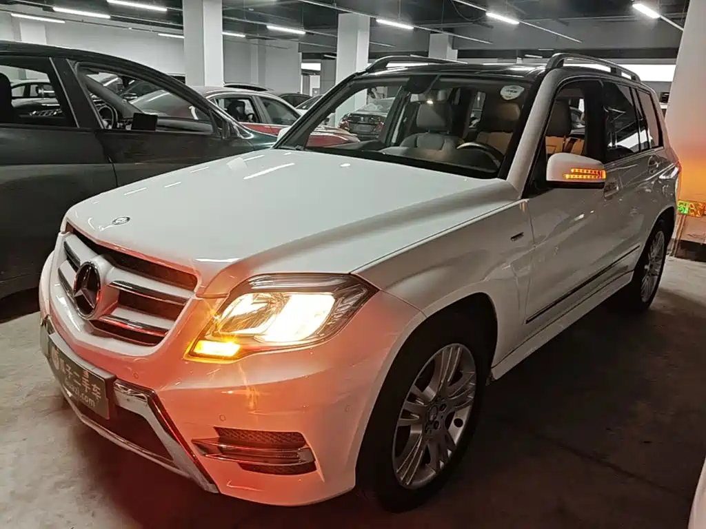 Mercedes-Benz GLK-Class 2015