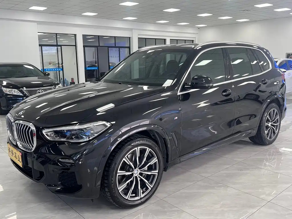 BMW X5 2020 — фото 1