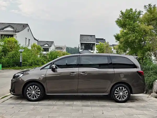 Buick GL8 2022