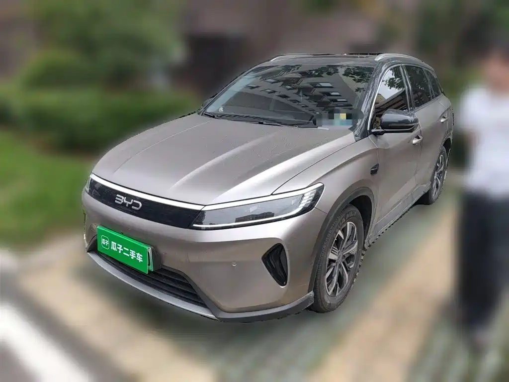 BYD Seal 05 DM-i 2025 — фото 1