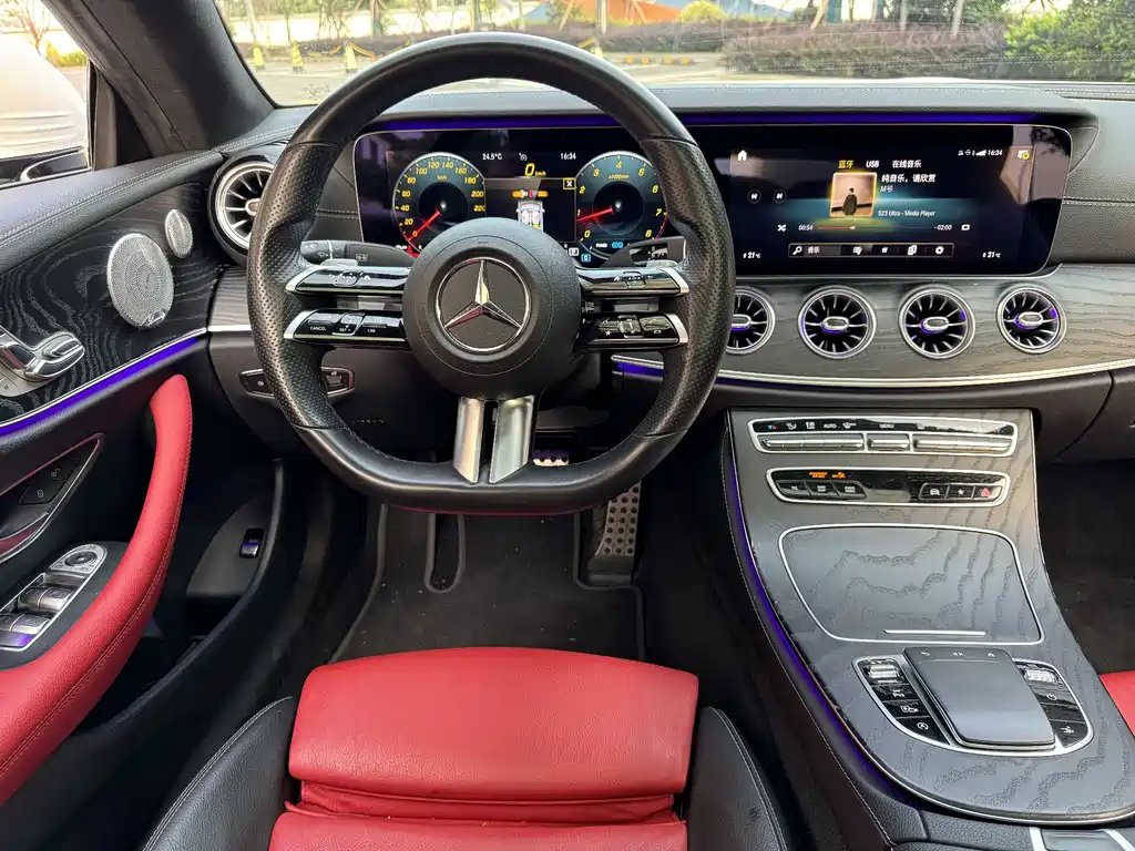 Mercedes-Benz E-Class 2022 — фото 6