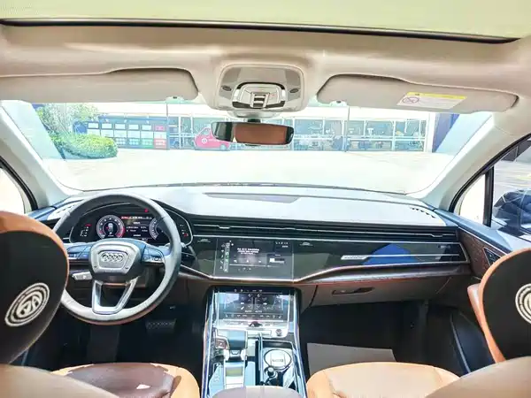 Audi Q7 2021