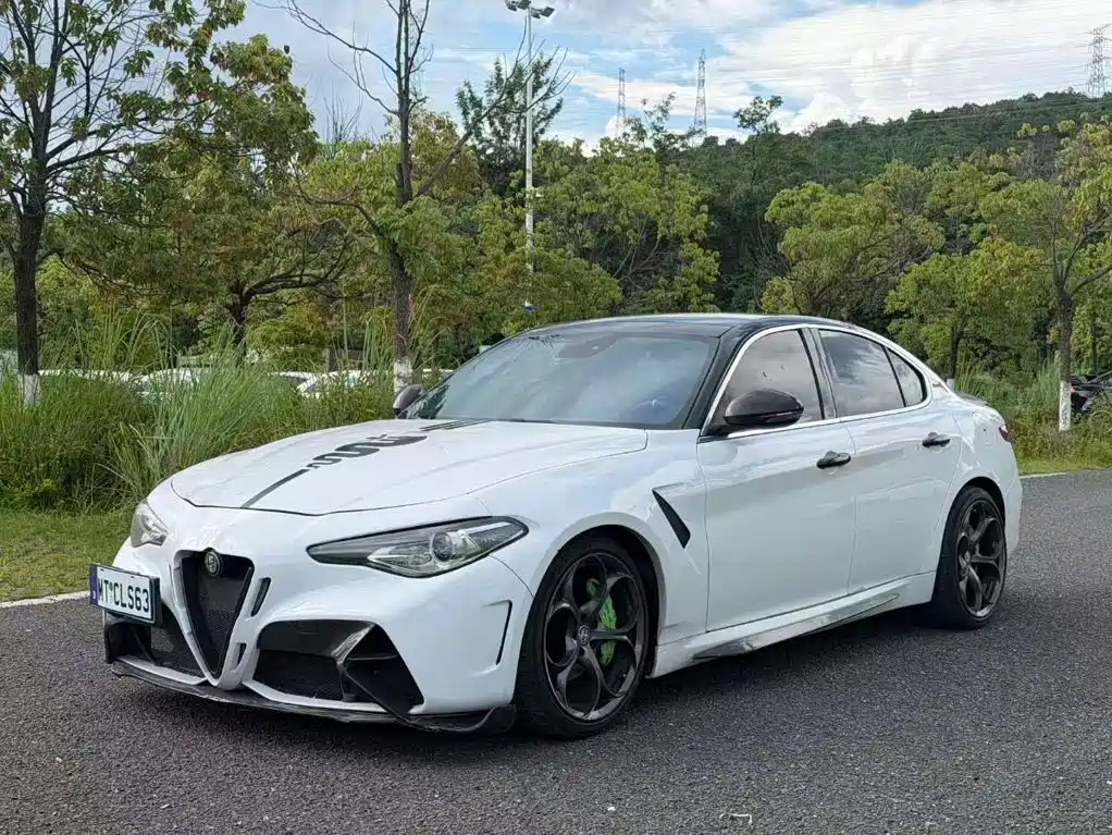 Alfa Romeo Giulia Juliet 2017 — фото 3