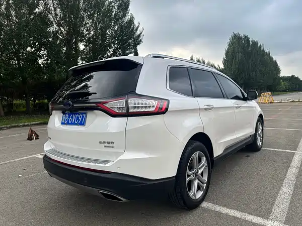 Ford Edge 2019