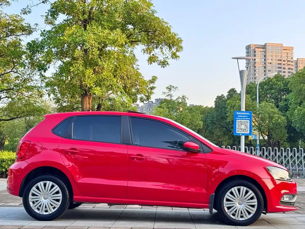 Volkswagen Polo 2018 — фото 22