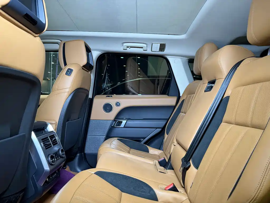Land Rover Sport 2019 — фото 13