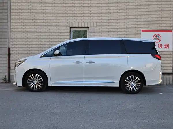GAC Trumpchi M8 2023