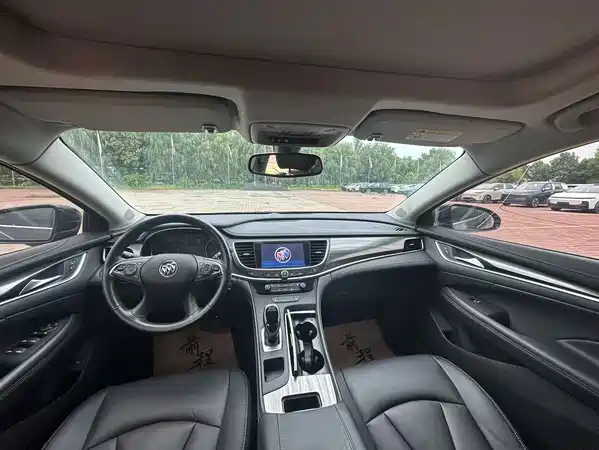 Buick LaCrosse 2022