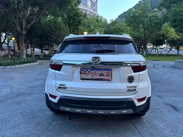 JMC Yusheng S330 2016