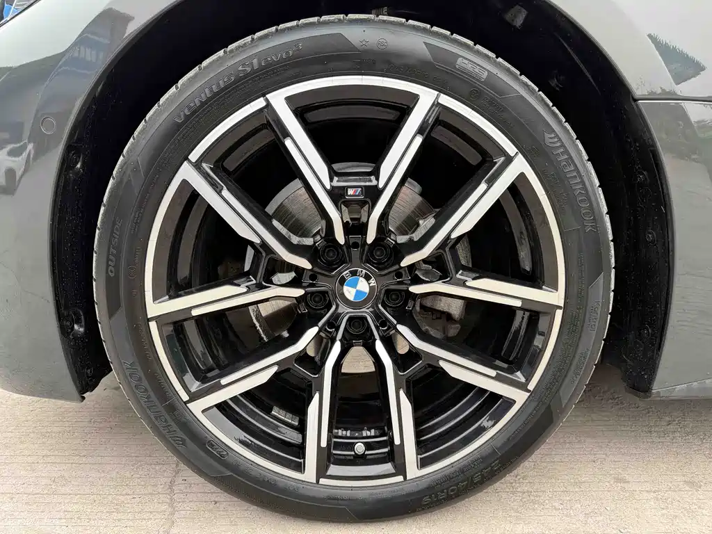 BMW 4 Series 2023 — фото 31