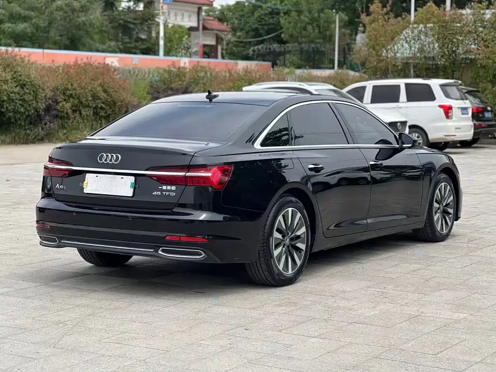 Audi A6L 2022 — фото 10