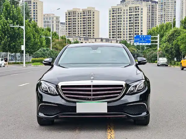 Mercedes-Benz E-Class 2019