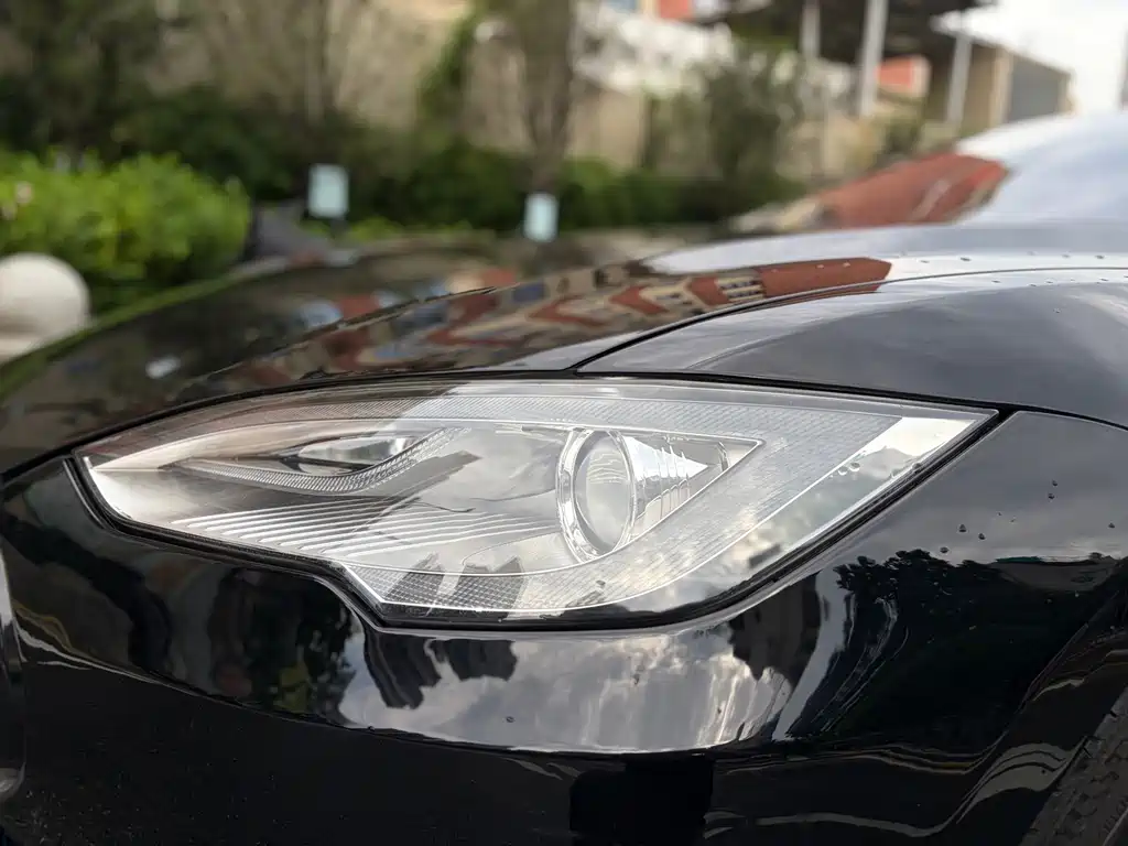 Tesla Model S 2014 — фото 15