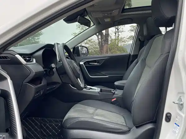 Toyota RAV4 2022