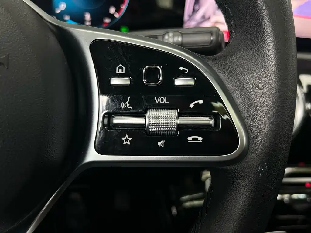 Mercedes-Benz A-Class 2021 — фото 21